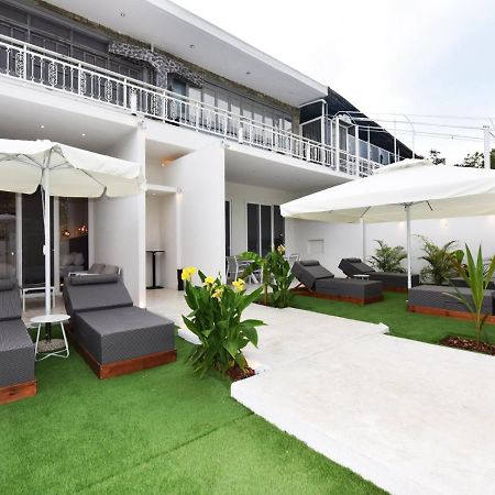 4 Elements Seaside Luxury Suites By Rentalspro Services Nea Moudania Halkidiki 外观 照片
