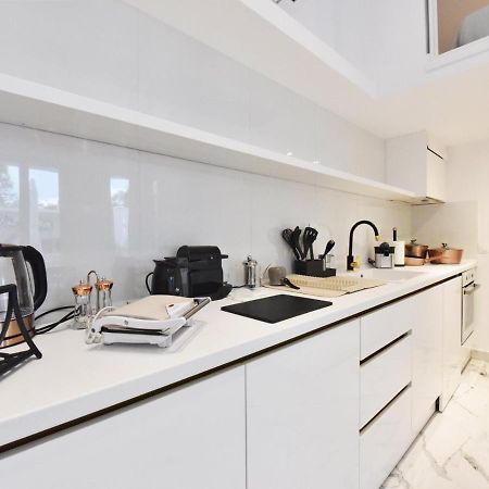 4 Elements Seaside Luxury Suites By Rentalspro Services Nea Moudania Halkidiki 外观 照片