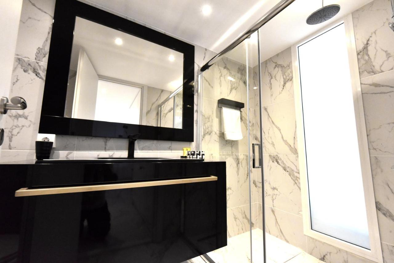 4 Elements Seaside Luxury Suites By Rentalspro Services Nea Moudania Halkidiki 外观 照片