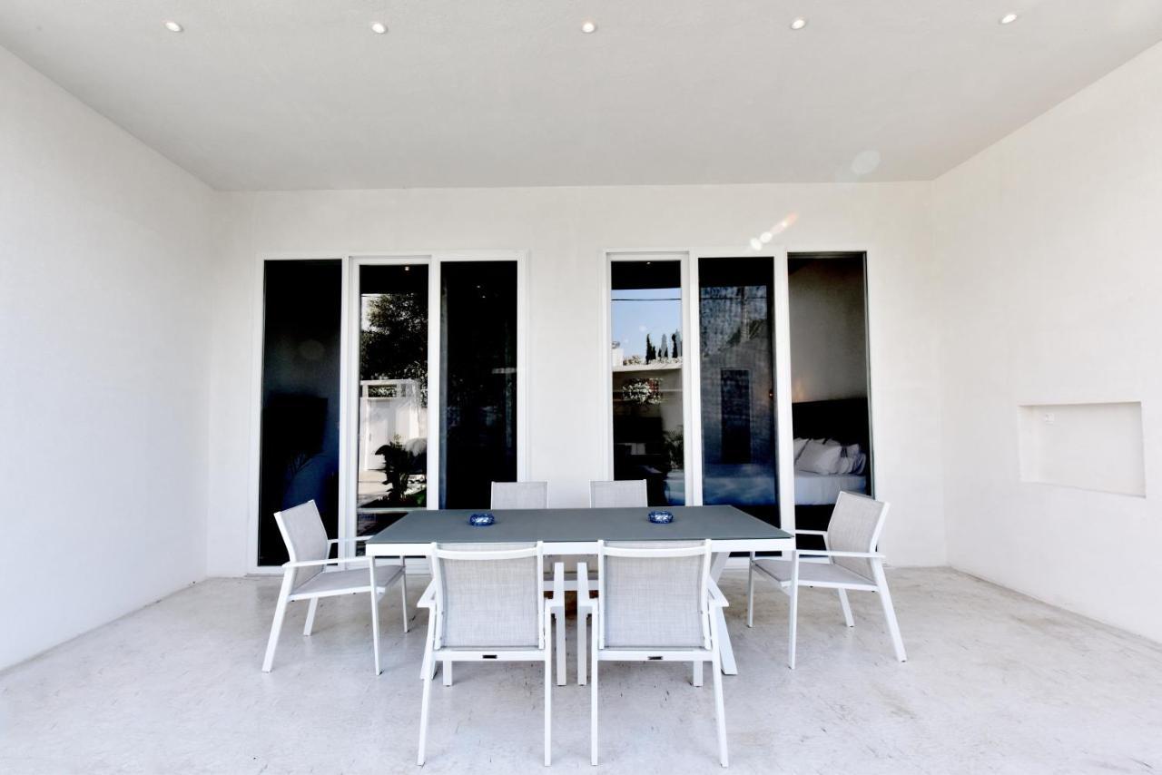 4 Elements Seaside Luxury Suites By Rentalspro Services Nea Moudania Halkidiki 外观 照片
