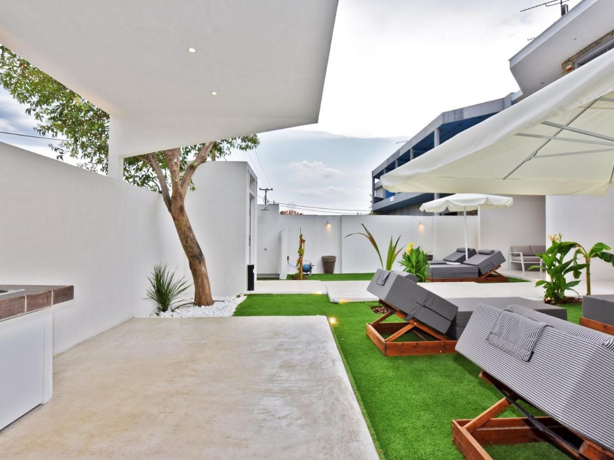 4 Elements Seaside Luxury Suites By Rentalspro Services Nea Moudania Halkidiki 外观 照片