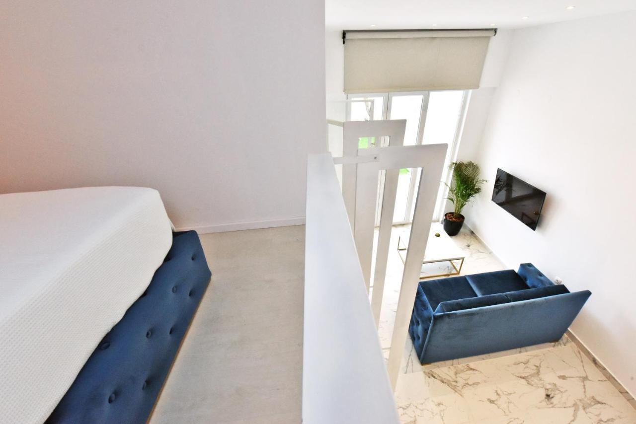 4 Elements Seaside Luxury Suites By Rentalspro Services Nea Moudania Halkidiki 外观 照片