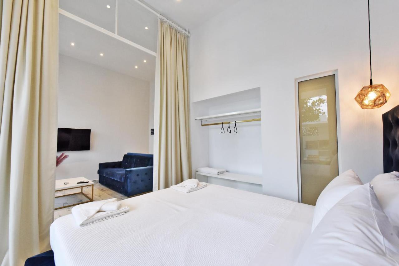 4 Elements Seaside Luxury Suites By Rentalspro Services Nea Moudania Halkidiki 外观 照片