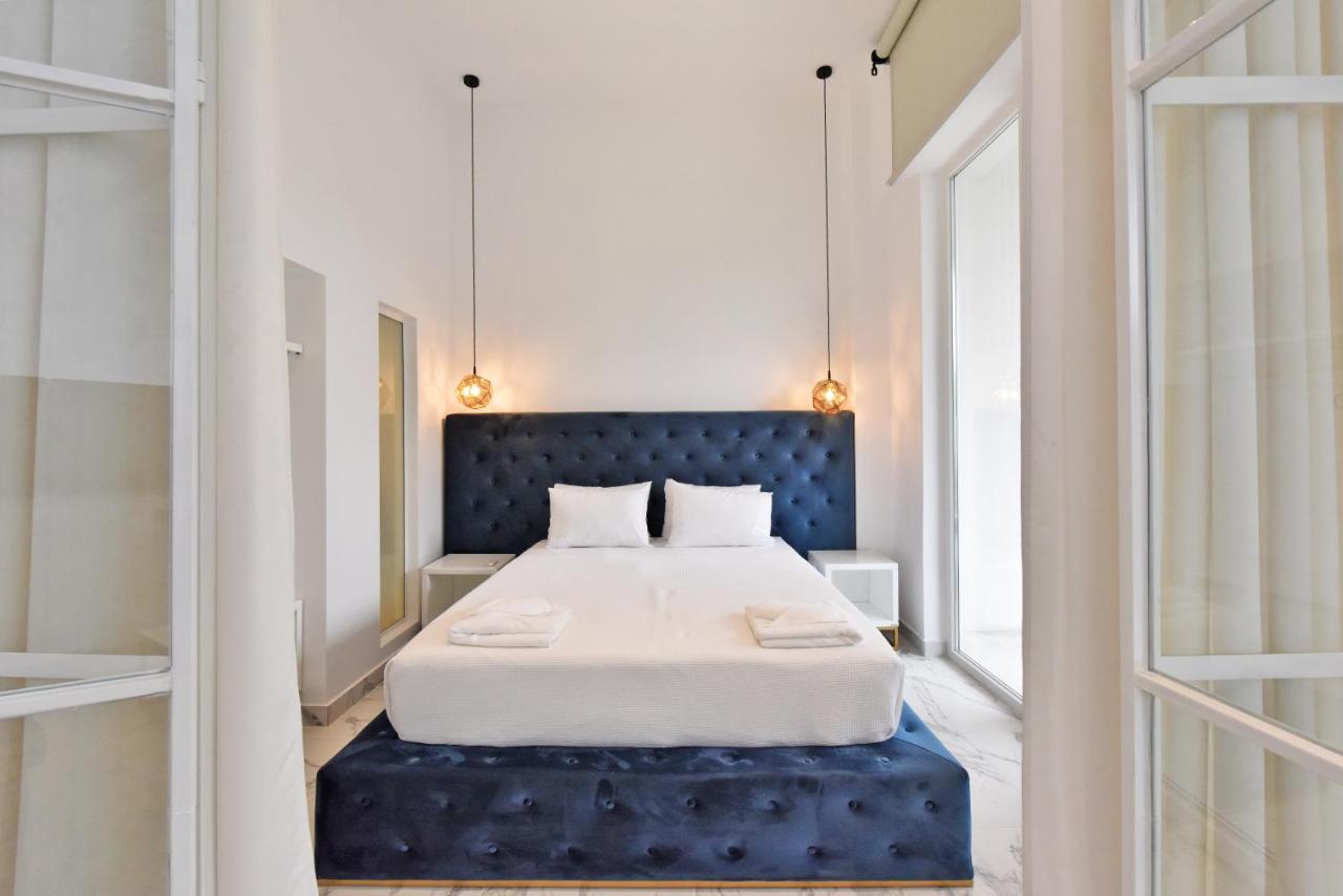 4 Elements Seaside Luxury Suites By Rentalspro Services Nea Moudania Halkidiki 外观 照片
