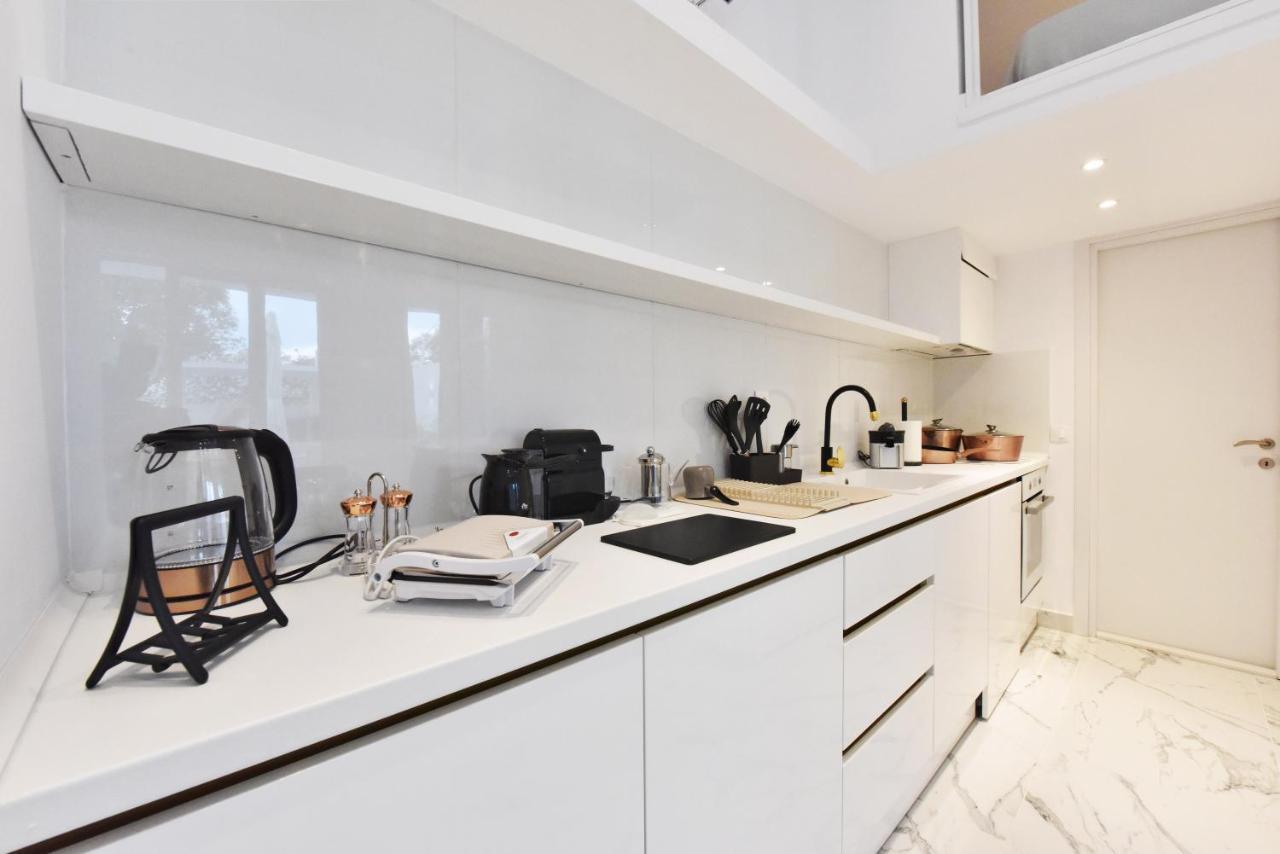 4 Elements Seaside Luxury Suites By Rentalspro Services Nea Moudania Halkidiki 外观 照片
