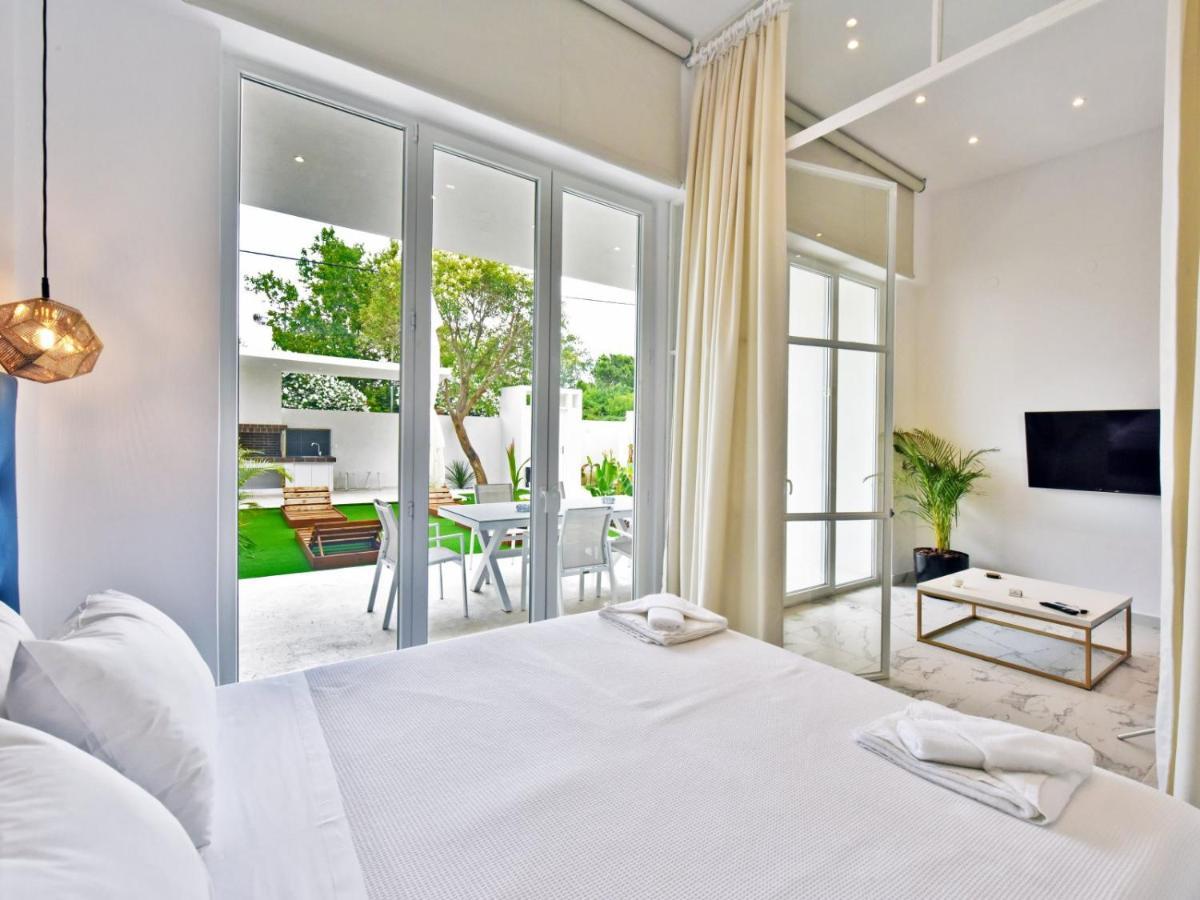 4 Elements Seaside Luxury Suites By Rentalspro Services Nea Moudania Halkidiki 外观 照片