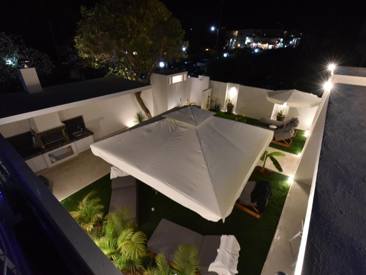 4 Elements Seaside Luxury Suites By Rentalspro Services Nea Moudania Halkidiki 外观 照片