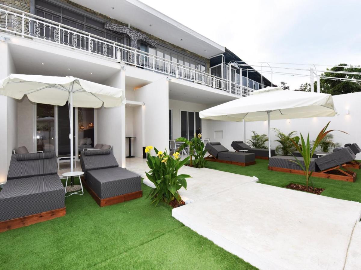 4 Elements Seaside Luxury Suites By Rentalspro Services Nea Moudania Halkidiki 外观 照片